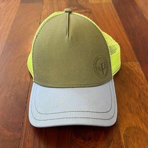 Pistil trucker hat
